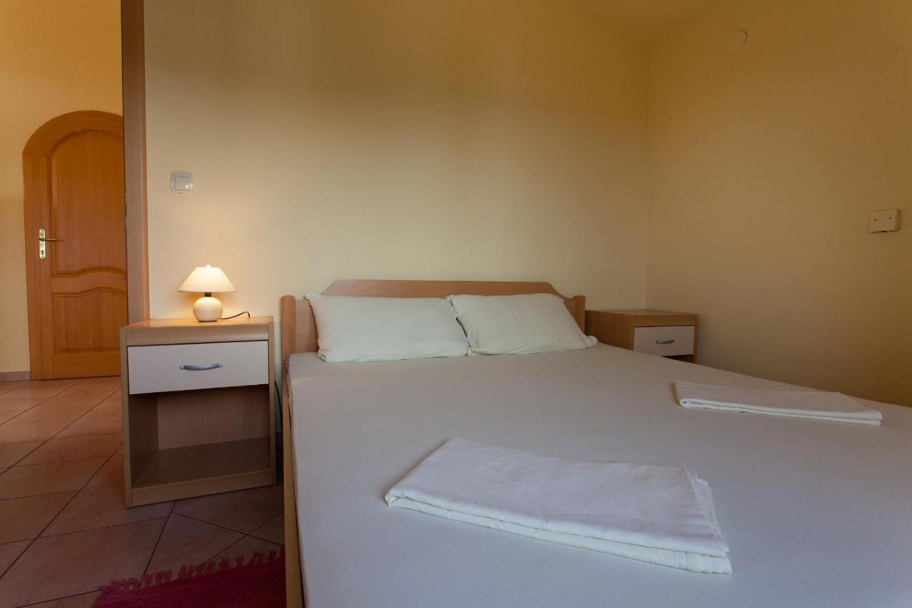 Apartman Vjekoslav Krk Town Kültér fotó